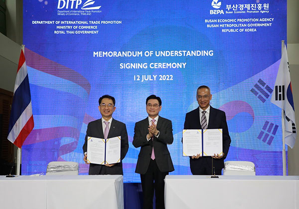 news01-s Thailand-Busan Sign Mini-FTA
